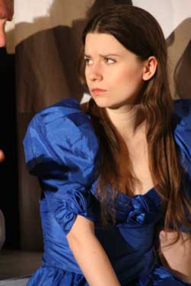 Shian Denovan as Thaisa